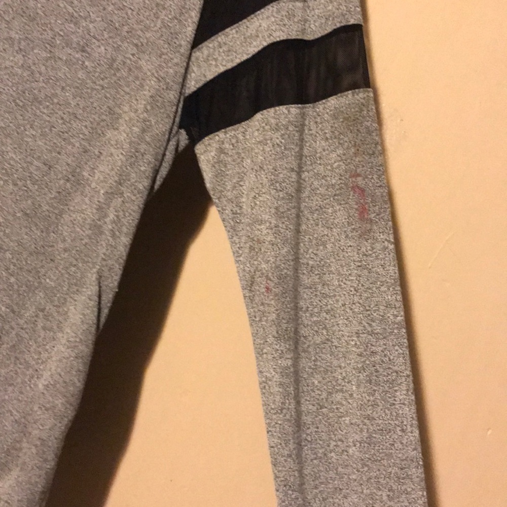 Top - Picture 2 of 2